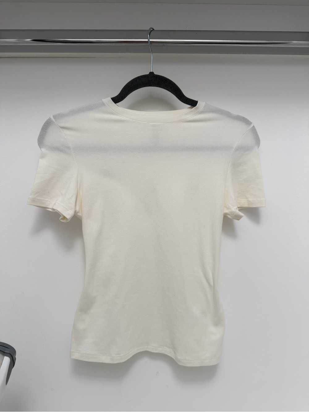 Skims Crewneck Short-Sleeve Top in Cream